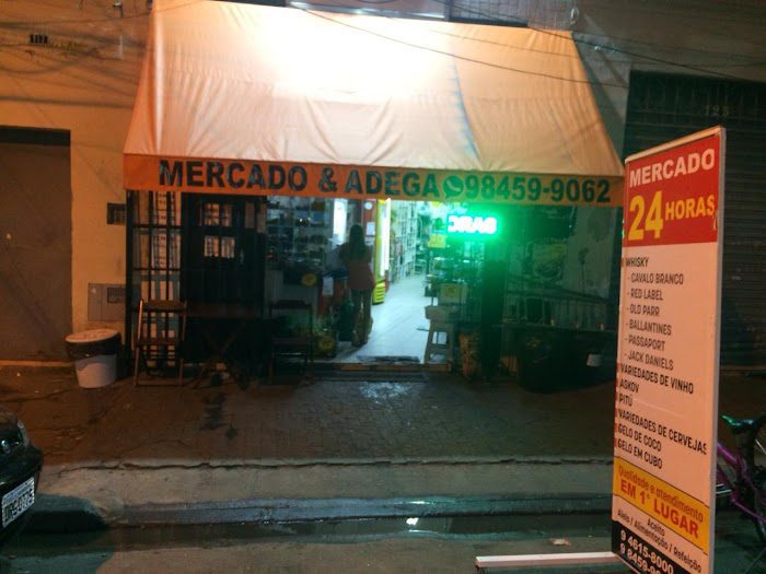Mercado e adega 24 horas