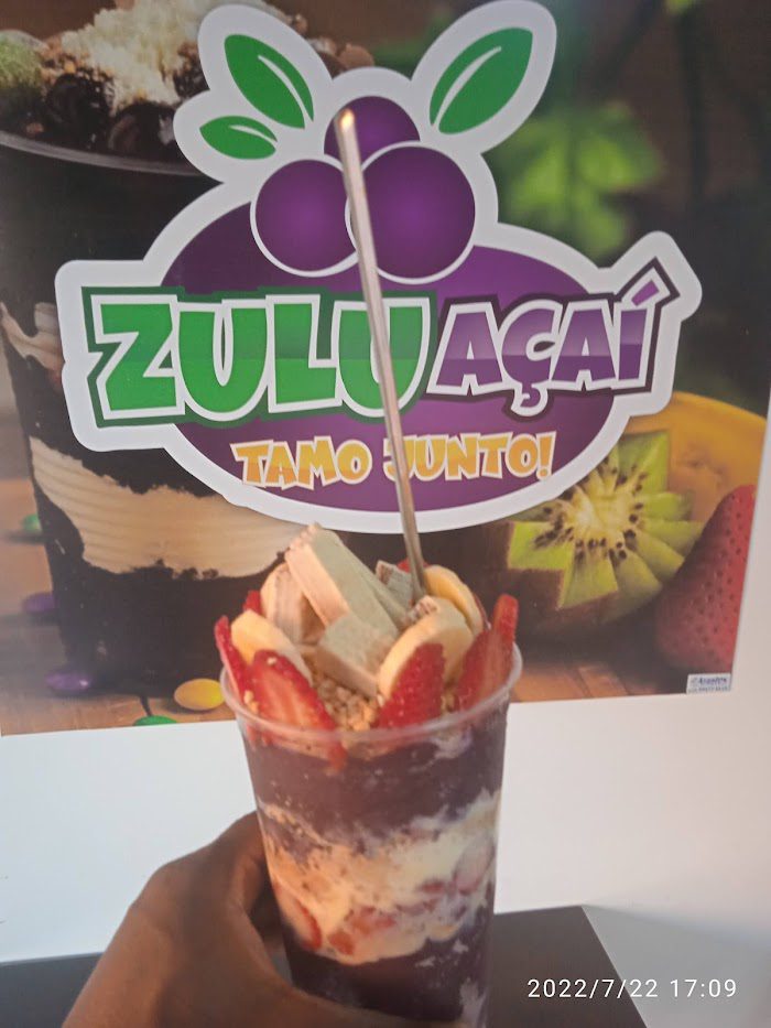 Zulu Açaí Tamo junto